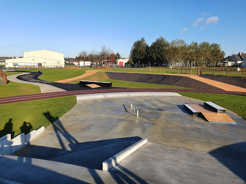 Skate-park à Saint-Ouen-des-Alleux