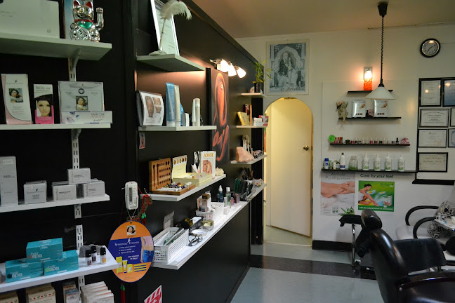 Ohm Sai Beauty Salon - Beauty salon