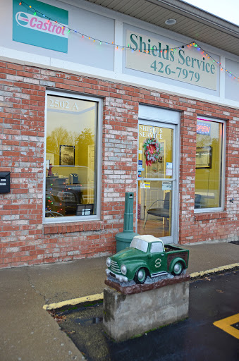 Auto Repair Shop «Shields Service», reviews and photos, 2502 Hermitage Way a, Louisville, KY 40242, USA