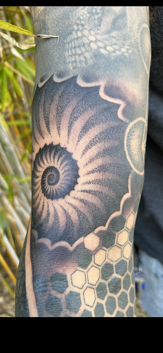 Explore small leg tattoo ideas, creative tattoo ideas in Saint Petersburg, available at Buku Tattoo Studio