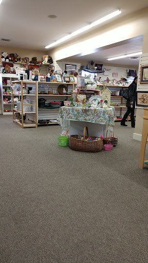 Thrift Store «Country Gift & Thrift Shoppe», reviews and photos, 5602 Old Philadelphia Pike, Gap, PA 17527, USA