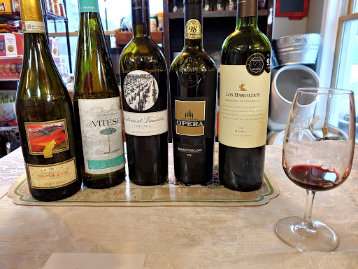 Wine Store «Oak Creek Wine & Spirits», reviews and photos, 28266 Lewes Georgetown Hwy, Milton, DE 19968, USA
