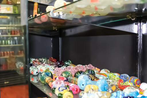 Tobacco Shop «Ace Tobacco Shop», reviews and photos, 2501 Lake Ave, Altadena, CA 91001, USA