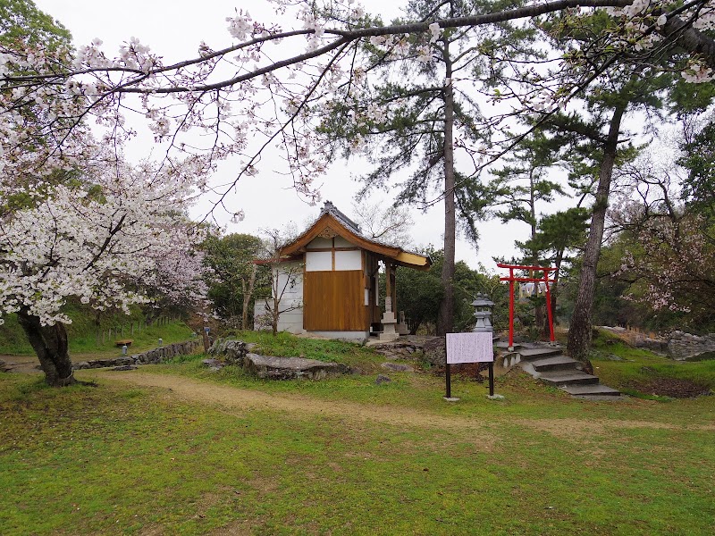 厳島神社 滝宮