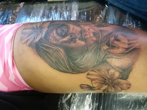 Tattoo Shop «Tattoo Renaissance», reviews and photos, 5323 Greenbrook Dr, Charlotte, NC 28205, USA