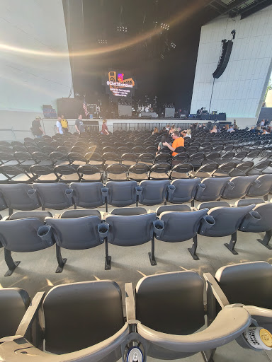 Live Music Venue «Indiana Farm Bureau Insurance Lawn», reviews and photos, 801 W Washington St, Indianapolis, IN 46204, USA