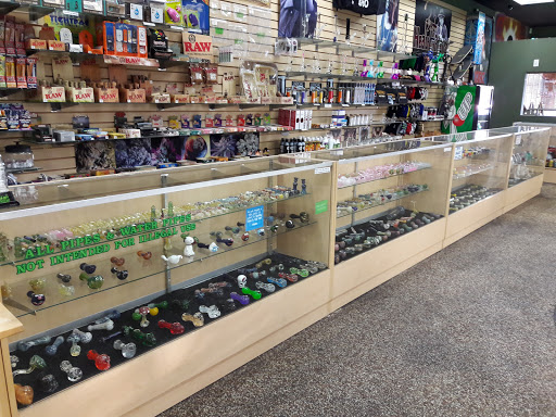 Tobacco Shop «Heavy Hitters Smoke Shop», reviews and photos, 10344 Beach Blvd, Stanton, CA 90680, USA