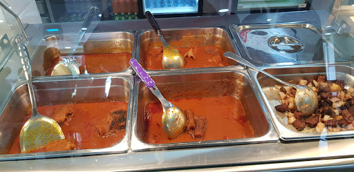 Awoof Berekete (Obanikoro), 250 Ikorodu Rd, Obanikoro 100232, Lagos, Nigeria, Family Restaurant, state Lagos