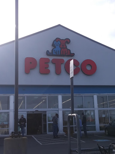 Pet Supply Store «Petco Animal Supplies», reviews and photos, 777 Stillwater Ave, Bangor, ME 04401, USA