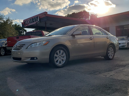 Used Car Dealer «CARWAY Auto Sales», reviews and photos, 1301 N State Rd 7, Pompano Beach, FL 33063, USA