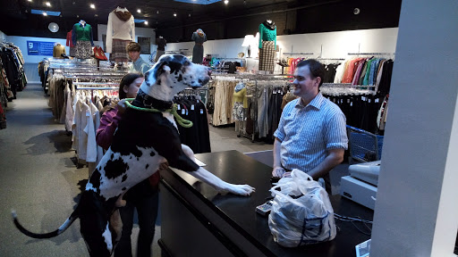 Thrift Store «Goodwill Second Debut Carytown», reviews and photos, 3114 W Cary St, Richmond, VA 23221, USA