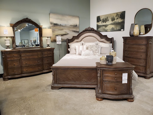 Furniture Store «Ashley HomeStore», reviews and photos, 2451 S Randall Rd, Algonquin, IL 60102, USA