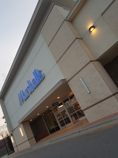 Department Store «Marshalls», reviews and photos, 120 Grand Hill Pl, Holly Springs, NC 27540, USA