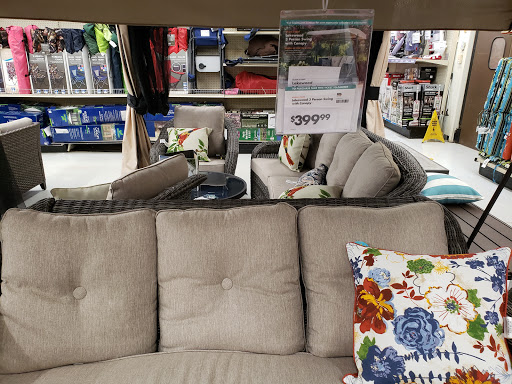 Discount Store «Big Lots», reviews and photos, 3105 Berlin Turnpike, Newington, CT 06111, USA