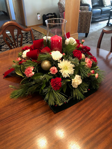 Florist «Barlett Cook Florist», reviews and photos, 125 Main St, Wadsworth, OH 44281, USA