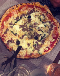 Pizza du Pizzeria La Cave Romaine à Fréjus - n°9