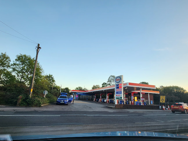 Reviews of ESSO EG TOTTON in Southampton - Gas station
