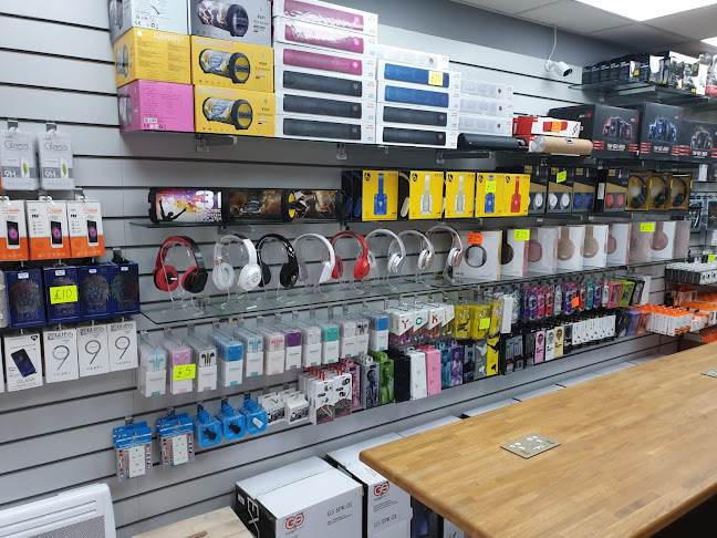Reviews of Gadget Store Ltd (Stratford Broadway) in London - Cell phone store