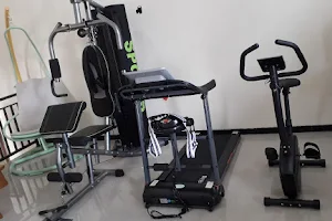 MASTER FITNESS || grosir alat olahraga online || treadmill || statis || gym series image