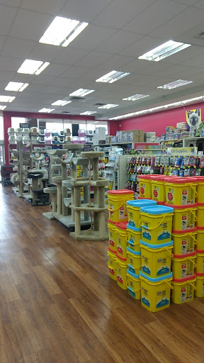 Pet Supply Store «Pet Supermarket», reviews and photos, 2090 E Arapaho Rd, Richardson, TX 75081, USA