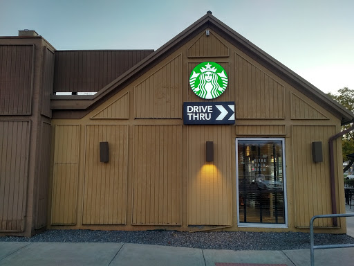 Coffee Shop «Starbucks», reviews and photos, 538 Boston Post Rd, Orange, CT 06477, USA