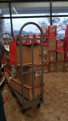 Dollar Store «Dollar Tree», reviews and photos, 13932 Manchester Rd, Ballwin, MO 63011, USA