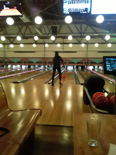 Bowling Alley «South Bowl», reviews and photos, 19 E Oregon Ave, Philadelphia, PA 19148, USA