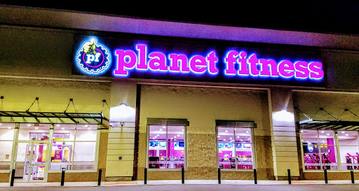 Gym «Planet Fitness», reviews and photos, 736 Huse Rd, Manchester, NH 03103, USA
