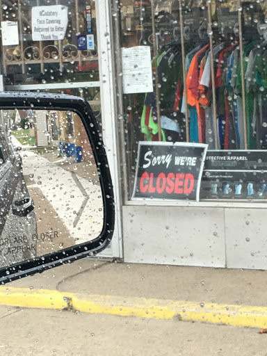 Dumonts Sporting Goods Inc, 1003 McKinley Ave NW, Canton, OH 44703, USA, 