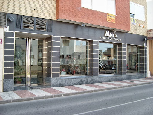 Mio´s Peluqueros en Roquetas de Mar, Almería