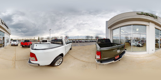 Car Dealer «Gurnee Chrysler Jeep Dodge Ram», reviews and photos, 7255 Grand Ave, Gurnee, IL 60031, USA