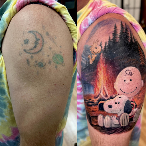Explore skull and rose tattoo ideas, creative tattoo ideas in Wheeling, available at SPFX Tattoo