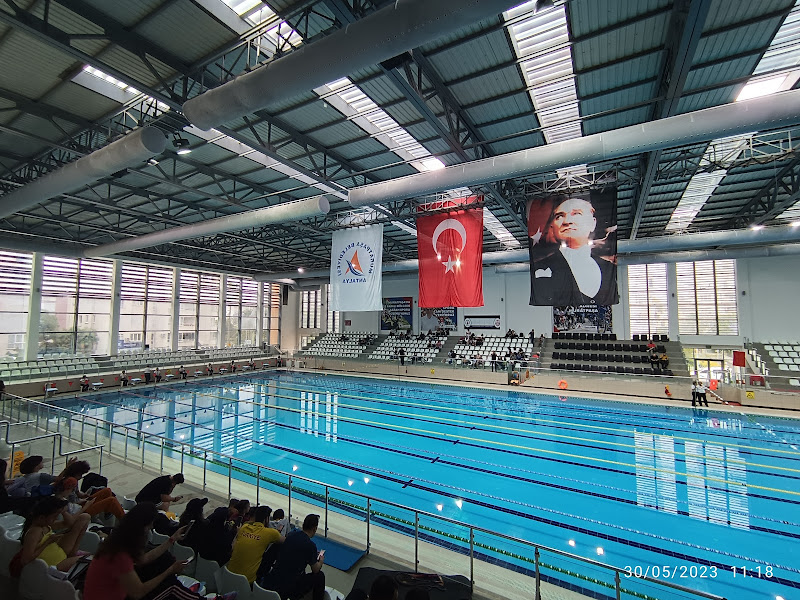 Muratpaşa Belediyesi Süleyman Erol Olimpik Yüzme Havuzu logo