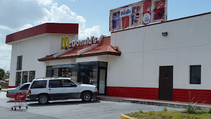 McDonald,s - Plaza Comercial, José María Morelos 102, Antonio J. Bermúdez, 88727 Reynosa, Tamps., Mexico