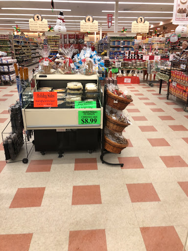 Grocery Store «Market Basket», reviews and photos, 95 Sutton Ave, Oxford, MA 01540, USA