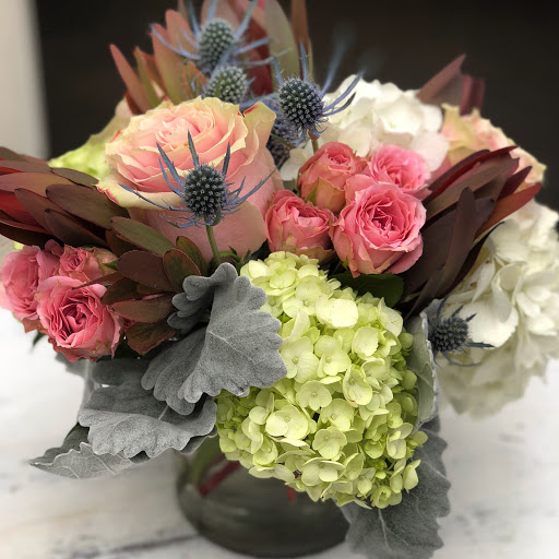 Florist «Welkes Milwaukee Florist», reviews and photos, 5528 W North Ave, Milwaukee, WI 53208, USA