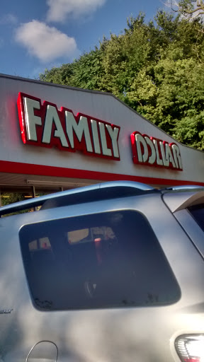Dollar Store «FAMILY DOLLAR», reviews and photos, 1725 S 13th St, Omaha, NE 68108, USA