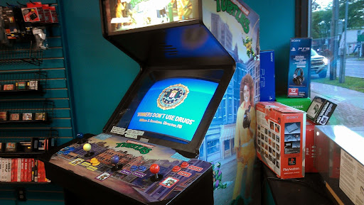 Video Game Store «Voltage Video Games», reviews and photos, 122 E Seneca St, Manlius, NY 13104, USA