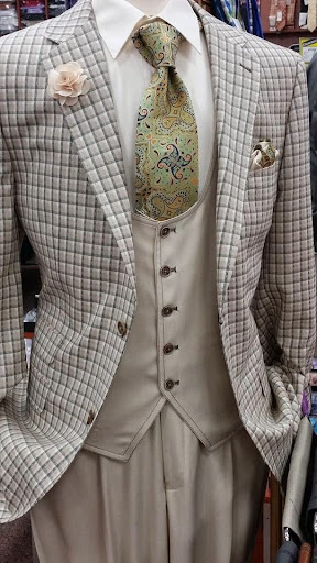 Clothing Store «The City Outlet Clothing», reviews and photos, 17653 Twelve Mile Rd, Lathrup Village, MI 48076, USA