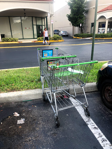 Supermarket «Publix Super Market at Hollywood Mall», reviews and photos, 3251 Hollywood Blvd, Hollywood, FL 33021, USA