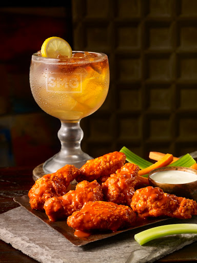 Movie Theater «Studio Movie Grill», reviews and photos, 5655 Colleyville Blvd #300, Colleyville, TX 76034, USA