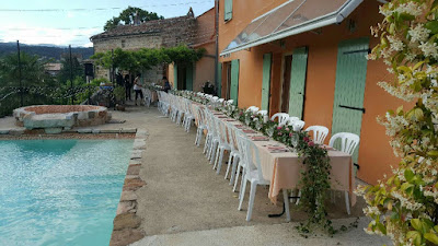 Végétal fleuriste à Joyeuse