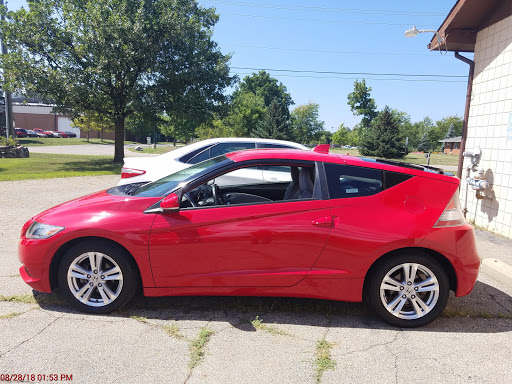 Auto Body Shop «Roberts Paint & Body Inc», reviews and photos, 610 E Industrial Dr, Chelsea, MI 48118, USA