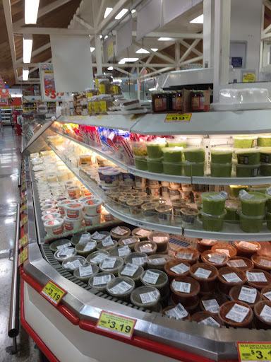 Grocery Store «El Super», reviews and photos, 5646 Whittier Blvd, Commerce, CA 90022, USA