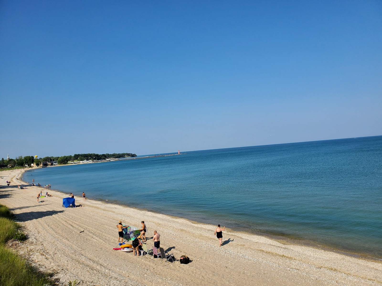 Foto de Crescent Beach e o assentamento