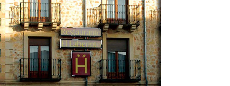 Hotel Laberinto P.º de la Alameda, 1, 19250 Sigüenza, Guadalajara, España