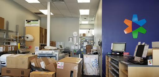 Print Shop «FedEx Office Print & Ship Center», reviews and photos, 701 Gravois Rd #102, Fenton, MO 63026, USA