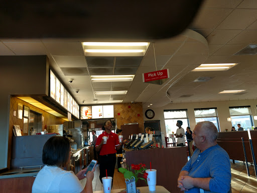 Fast Food Restaurant «Chick-fil-A», reviews and photos, 5015 Wellington Rd, Gainesville, VA 20155, USA