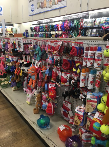 Pet Supply Store «Blue Seal Feeds Inc», reviews and photos, 876 Stillwater Ave # 1, Bangor, ME 04401, USA