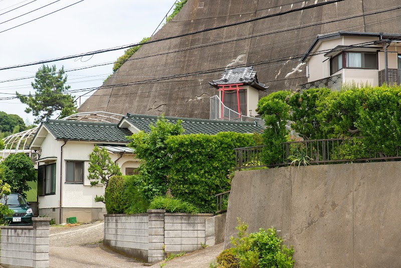 坪井稲荷神社